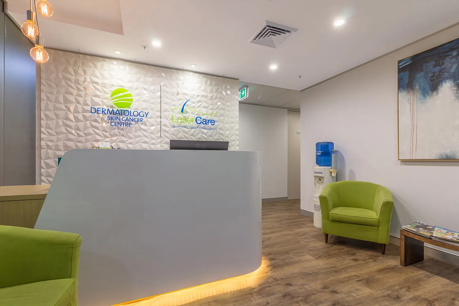 Dr Saxon Smith Dermatology