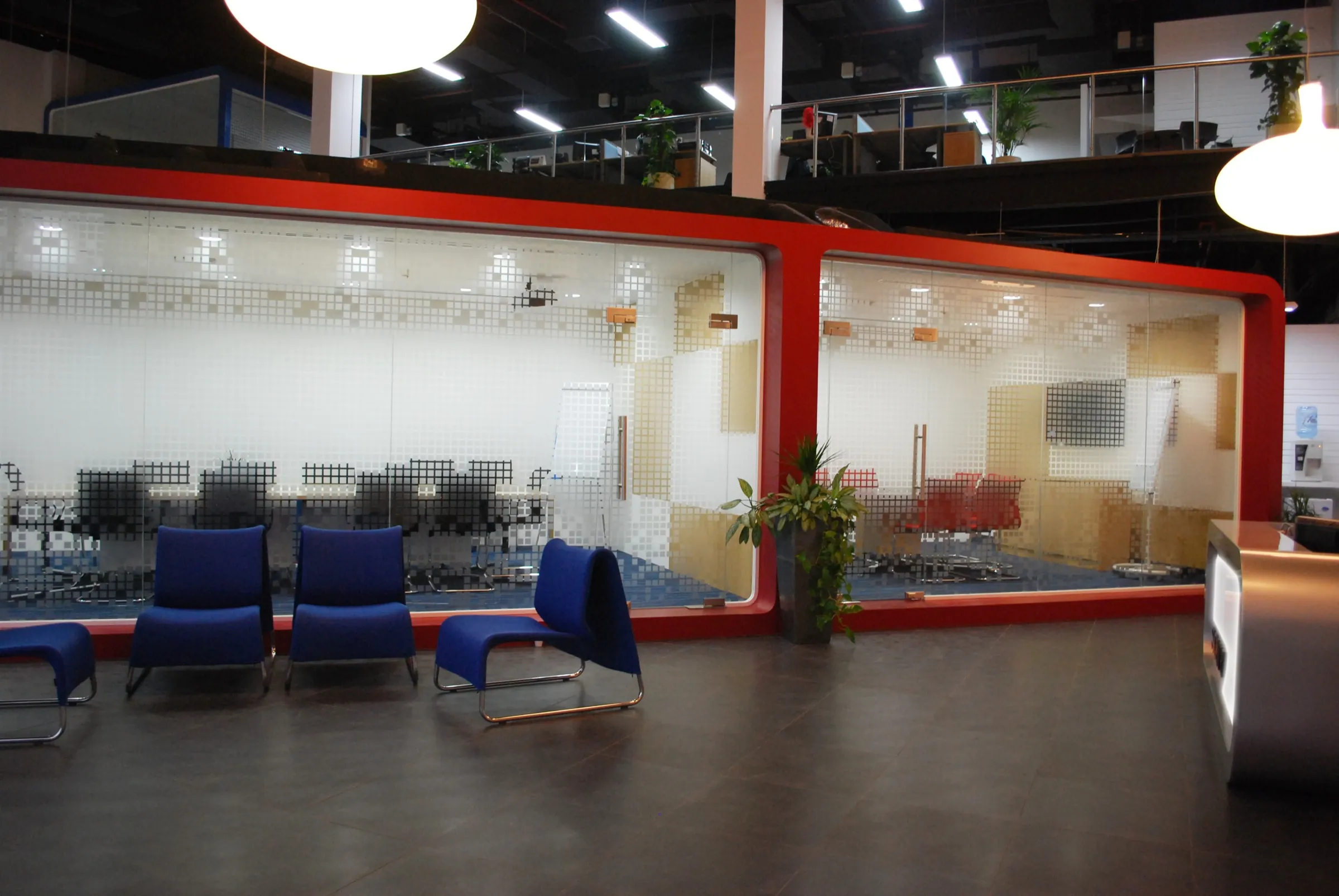 Sony, lounge
